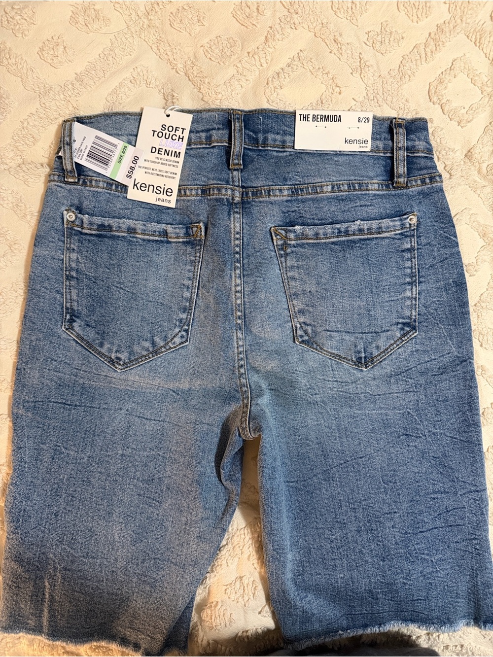 Kensie Woman’s Blue Relaxed Denim Shorts 8/29 NWT